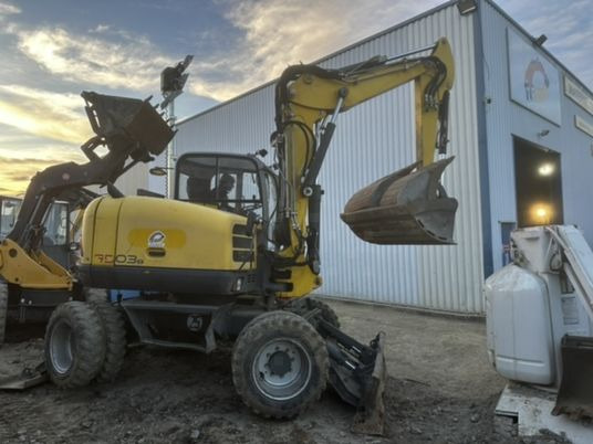 Wacker Neuson 9503-2 Volée variable - Pelle sur pneus: photos 1 Wacker Neuson 9503-2 Volée variable - Pelle sur pneus: photos 1