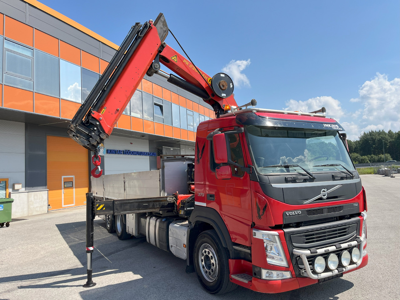 Volvo FM370 6X2 EURO6 + CRANE PALFINGER PK23001EH - Camion grue: photos 1 Volvo FM370 6X2 EURO6 + CRANE PALFINGER PK23001EH - Camion grue: photos 1