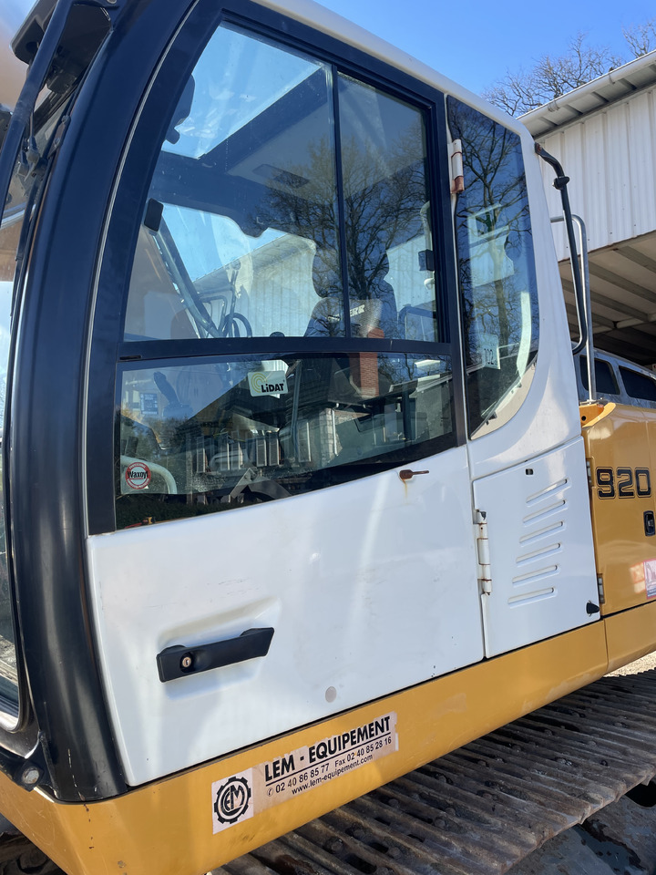 LIEBHERR R920 r920LC - Pelle sur chenille: photos 3 LIEBHERR R920 r920LC - Pelle sur chenille: photos 3