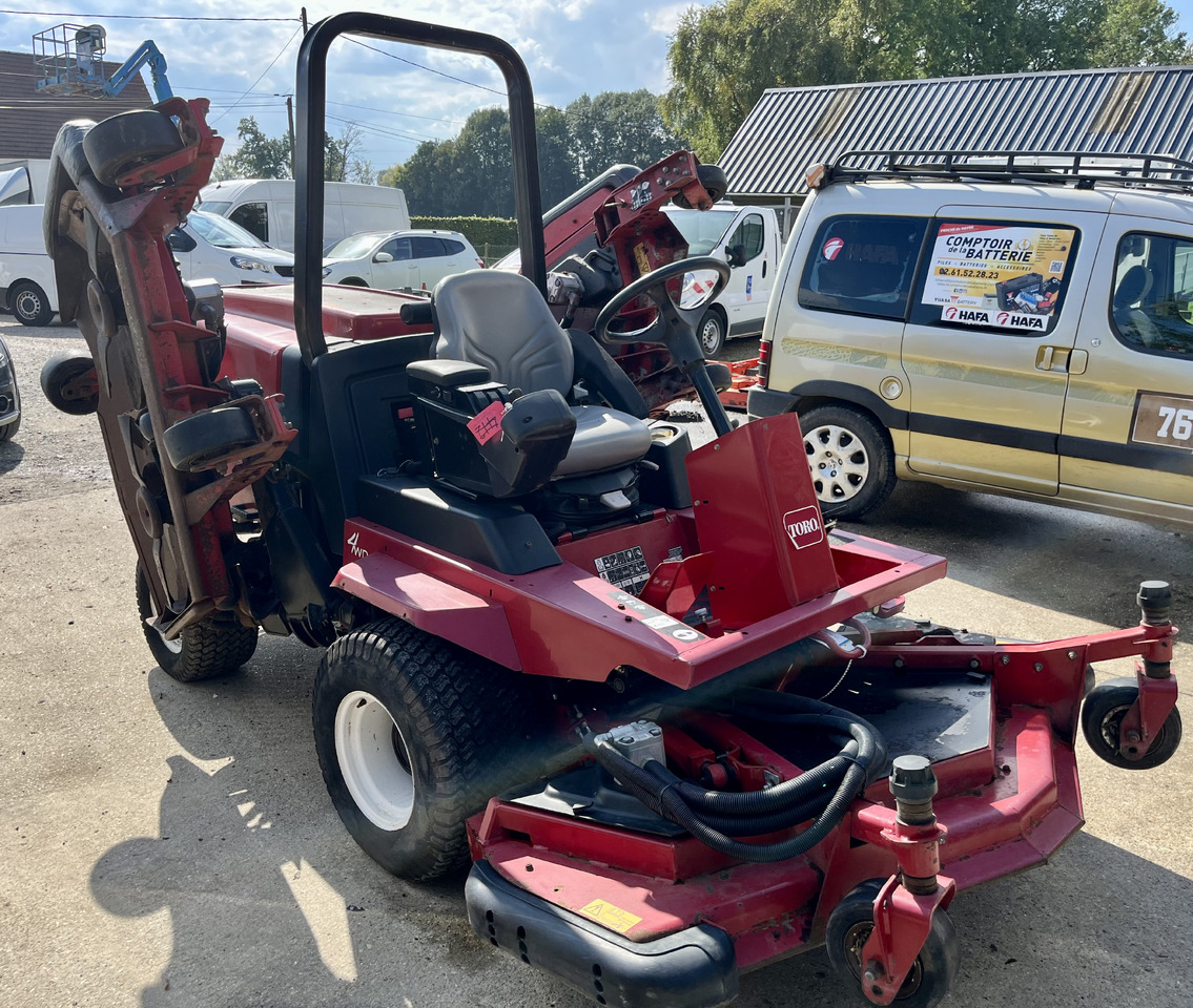 TORO 4000d 4000 d groundsmaster - Motofaucheuse: photos 4 TORO 4000d 4000 d groundsmaster - Motofaucheuse: photos 4