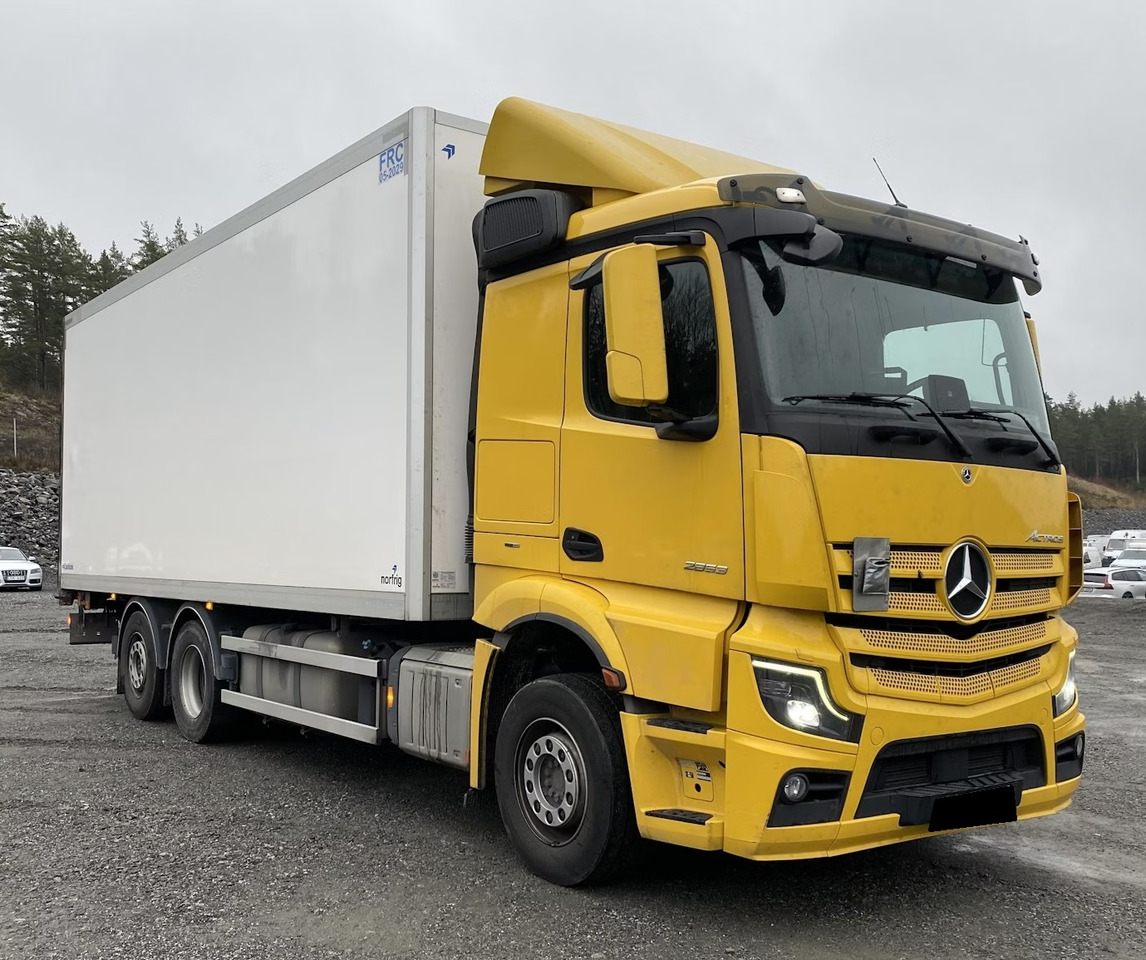 MERCEDES-BENZ Atego 2853 - Camion frigorifique: photos 3 MERCEDES-BENZ Atego 2853 - Camion frigorifique: photos 3