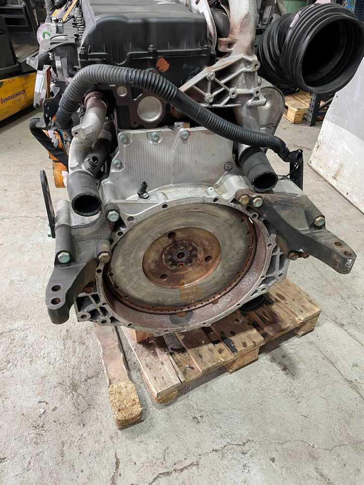 MAN Motor MAN TGX TGS D2676 Euro 6 Lf25 LF 25 - Moteur et pièces pour Camion: photos 2 MAN Motor MAN TGX TGS D2676 Euro 6 Lf25 LF 25 - Moteur et pièces pour Camion: photos 2