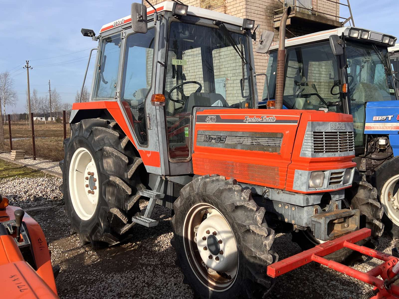 Kubota M1-65 - Tracteur agricole: photos 1 Kubota M1-65 - Tracteur agricole: photos 1