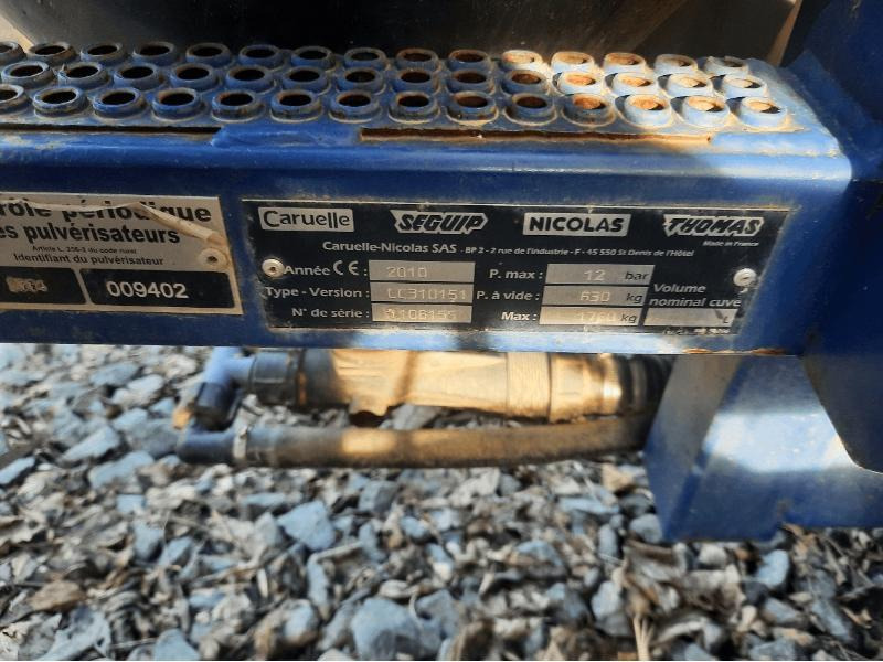 CARUELLE 1000L - Pulvé porté: photos 2 CARUELLE 1000L - Pulvé porté: photos 2
