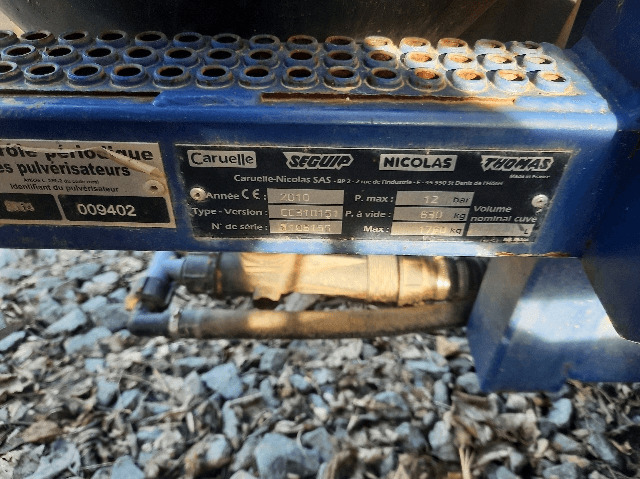 CARUELLE 1000L - Pulvé porté: photos 4 CARUELLE 1000L - Pulvé porté: photos 4