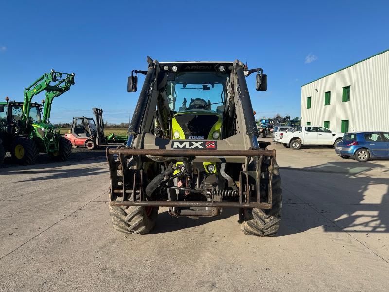 CLAAS ARION 520 - Tracteur agricole: photos 2 CLAAS ARION 520 - Tracteur agricole: photos 2