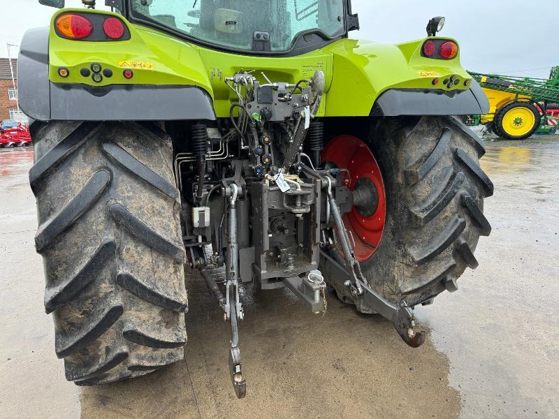 CLAAS ARION 620 - Tracteur agricole: photos 5 CLAAS ARION 620 - Tracteur agricole: photos 5