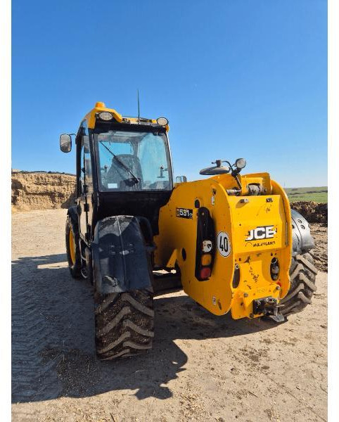 JCB 531-70 AGRISUPER - Chariot télescopique: photos 2 JCB 531-70 AGRISUPER - Chariot télescopique: photos 2