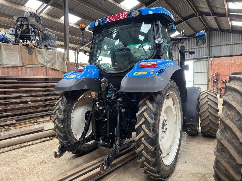 NEW-HOLLAND T6030 - Tracteur agricole: photos 4 NEW-HOLLAND T6030 - Tracteur agricole: photos 4