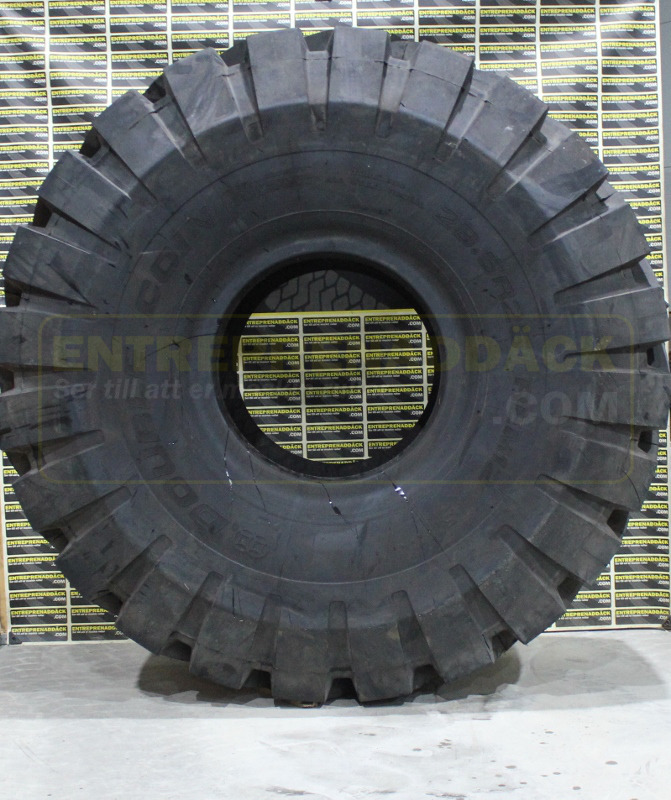 DoubleCoin REM12** L5 29.5R25 for tough environments in rock or quarry - Pneus et jantes pour Chargeuse sur pneus: photos 4 DoubleCoin REM12** L5 29.5R25 for tough environments in rock or quarry - Pneus et jantes pour Chargeuse sur pneus: photos 4
