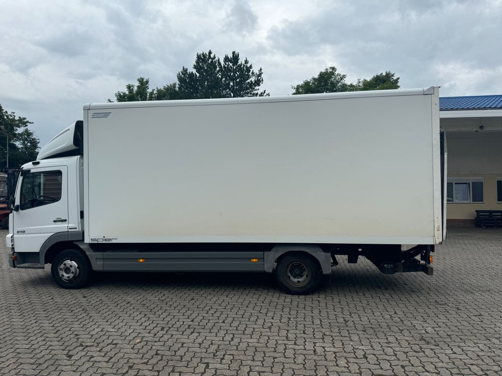 Mercedes-Benz 818 - Camion fourgon: photos 5 Mercedes-Benz 818 - Camion fourgon: photos 5
