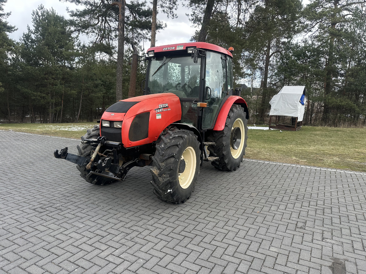 ZETOR PROXIMA 7441 - Tracteur agricole: photos 1 ZETOR PROXIMA 7441 - Tracteur agricole: photos 1