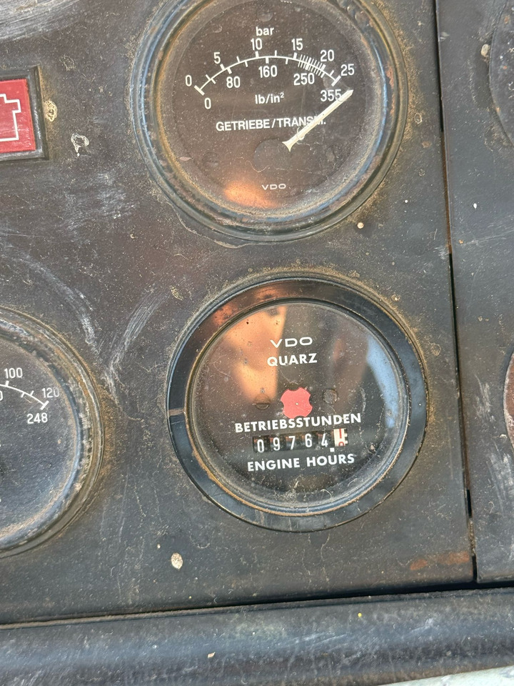 Chargeuse sur pneus HANOMAG 22 D Front Loader: photos 9