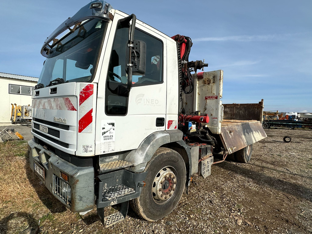 IVECO EUROTRAKKER TIPPER - Camion benne: photos 1 IVECO EUROTRAKKER TIPPER - Camion benne: photos 1
