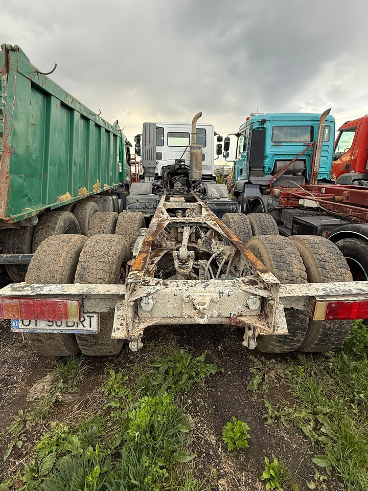 IVECO TRAKKER CHASSIS - Châssis cabine: photos 4 IVECO TRAKKER CHASSIS - Châssis cabine: photos 4