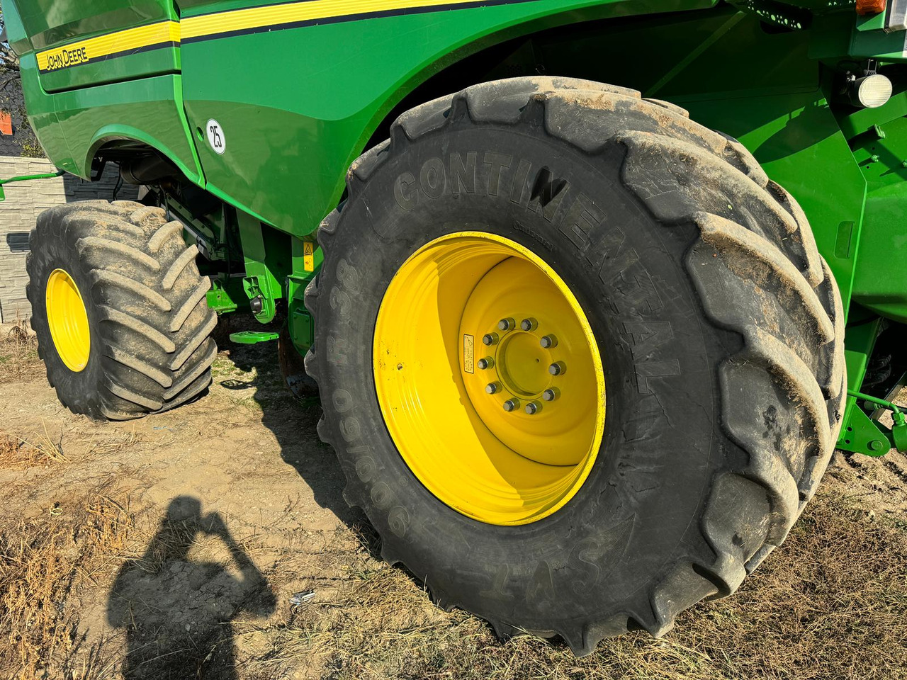 John Deere S680i combine + 635X Header + Zurn trailer - Moissonneuse-batteuse: photos 3 John Deere S680i combine + 635X Header + Zurn trailer - Moissonneuse-batteuse: photos 3