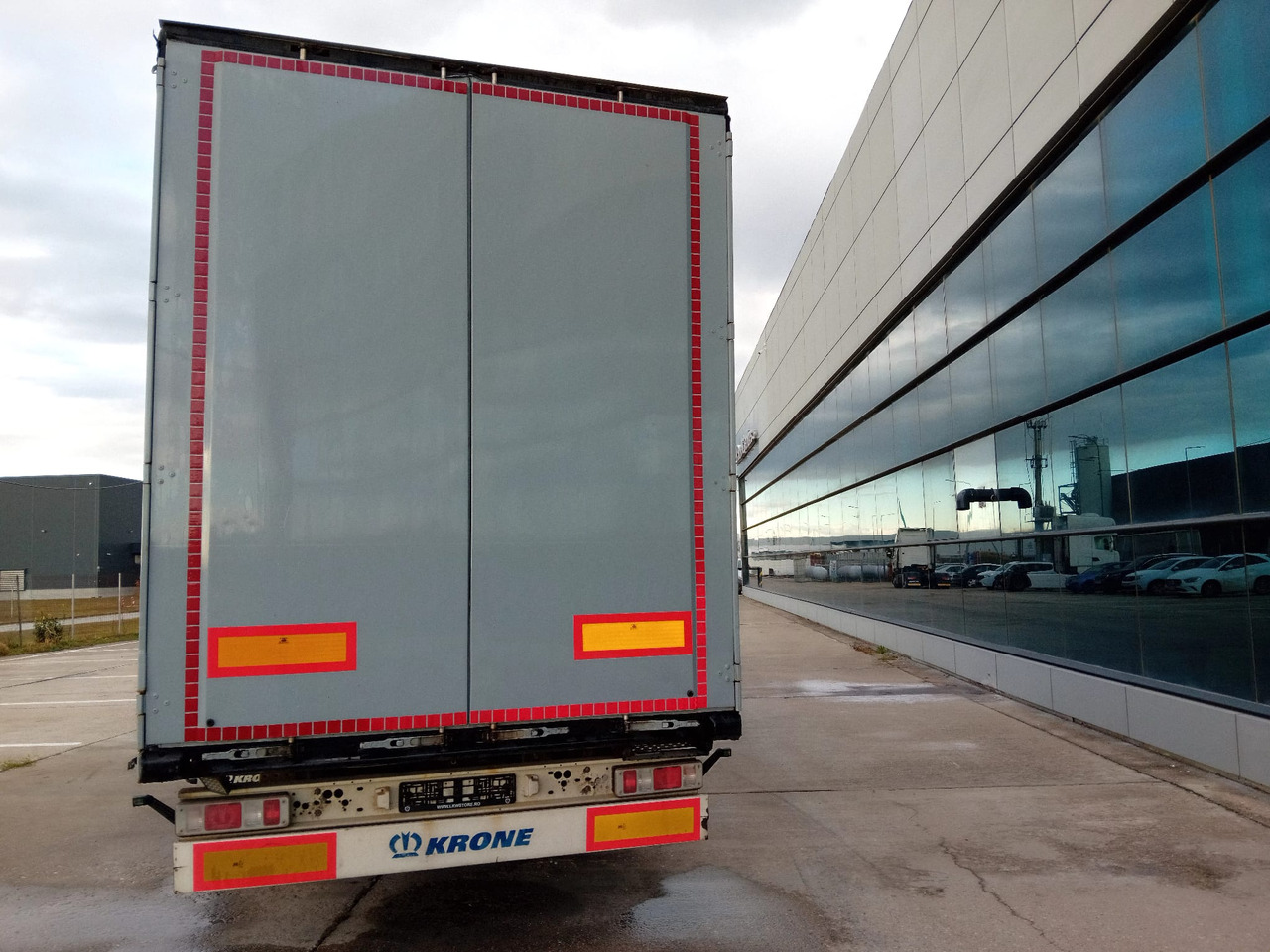 Krone Sliding Tarpaulin Semi-trailer Standard, TOP ! - Semi-remorque rideaux coulissants: photos 5 Krone Sliding Tarpaulin Semi-trailer Standard, TOP ! - Semi-remorque rideaux coulissants: photos 5