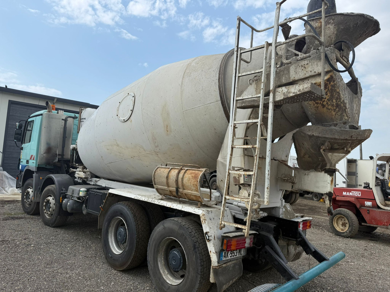MERCEDES BENZ 3241 CONCRETE MIXER - Camion malaxeur: photos 4 MERCEDES BENZ 3241 CONCRETE MIXER - Camion malaxeur: photos 4