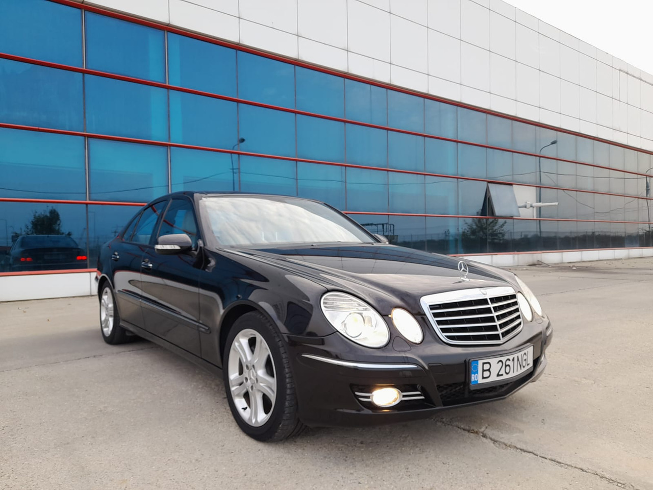 Mercedes Benz E350 - Voiture: photos 4 Mercedes Benz E350 - Voiture: photos 4