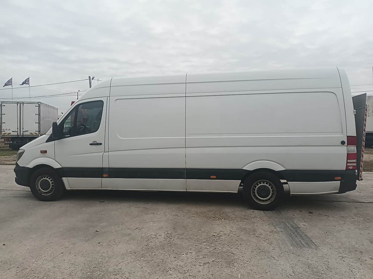 Mercedes Benz Sprinter 316 CDI Euro 6 !!! - Fourgon utilitaire: photos 5 Mercedes Benz Sprinter 316 CDI Euro 6 !!! - Fourgon utilitaire: photos 5