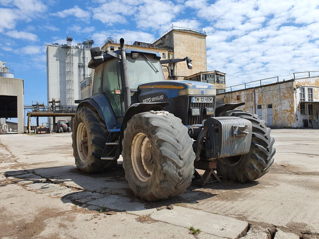 Tracteur agricole NEW HOLLAND 8970 Tractor 4×4: photos 8