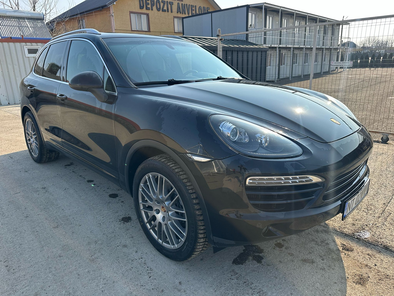 PORSCHE CAYENNE - SUV: photos 2 PORSCHE CAYENNE - SUV: photos 2