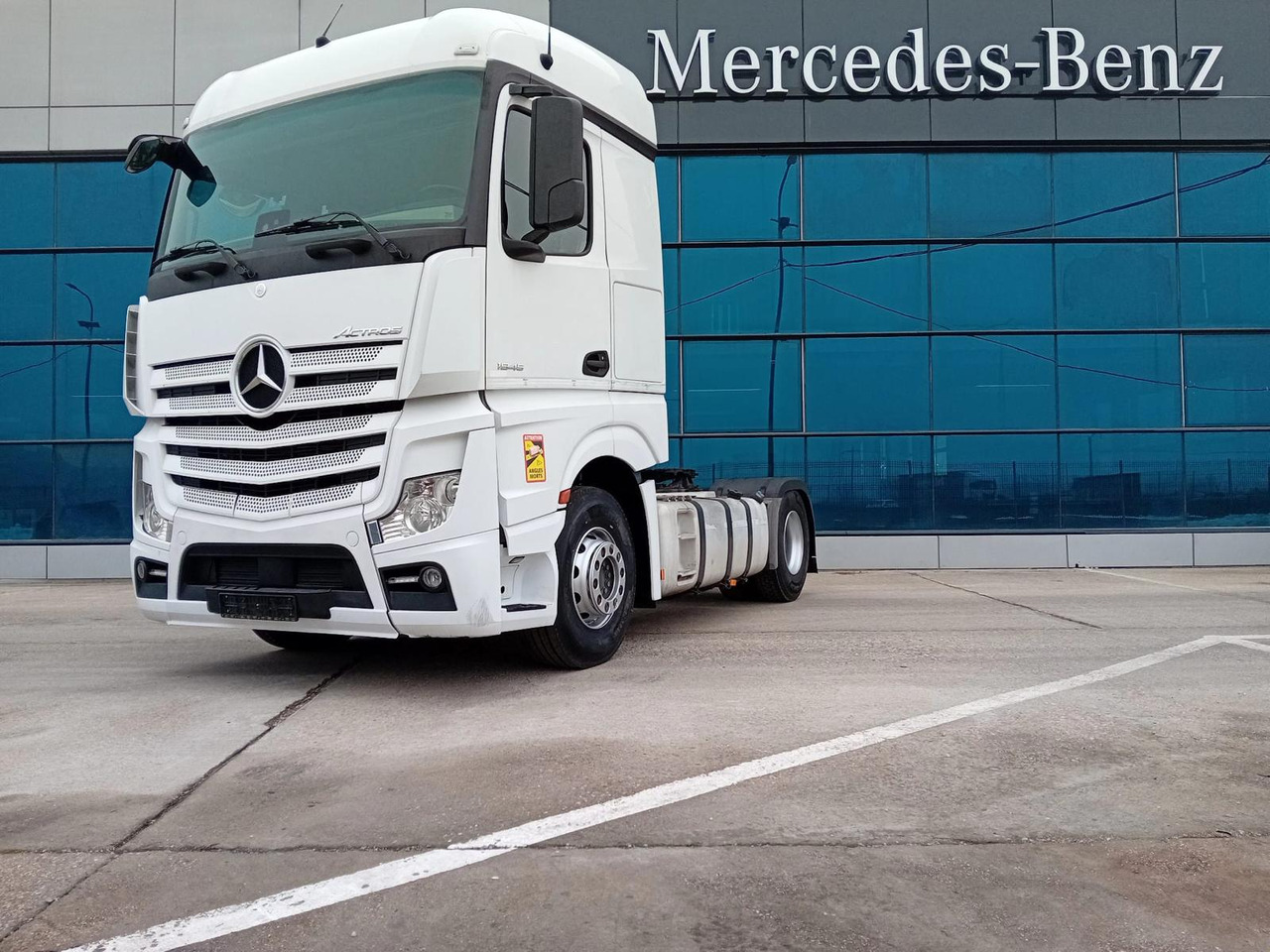 Mercedes-Benz Actros 1845 LS, FULL ADR+PTO, STANDKLIMA, TOP !!! - Tracteur routier: photos 1 Mercedes-Benz Actros 1845 LS, FULL ADR+PTO, STANDKLIMA, TOP !!! - Tracteur routier: photos 1