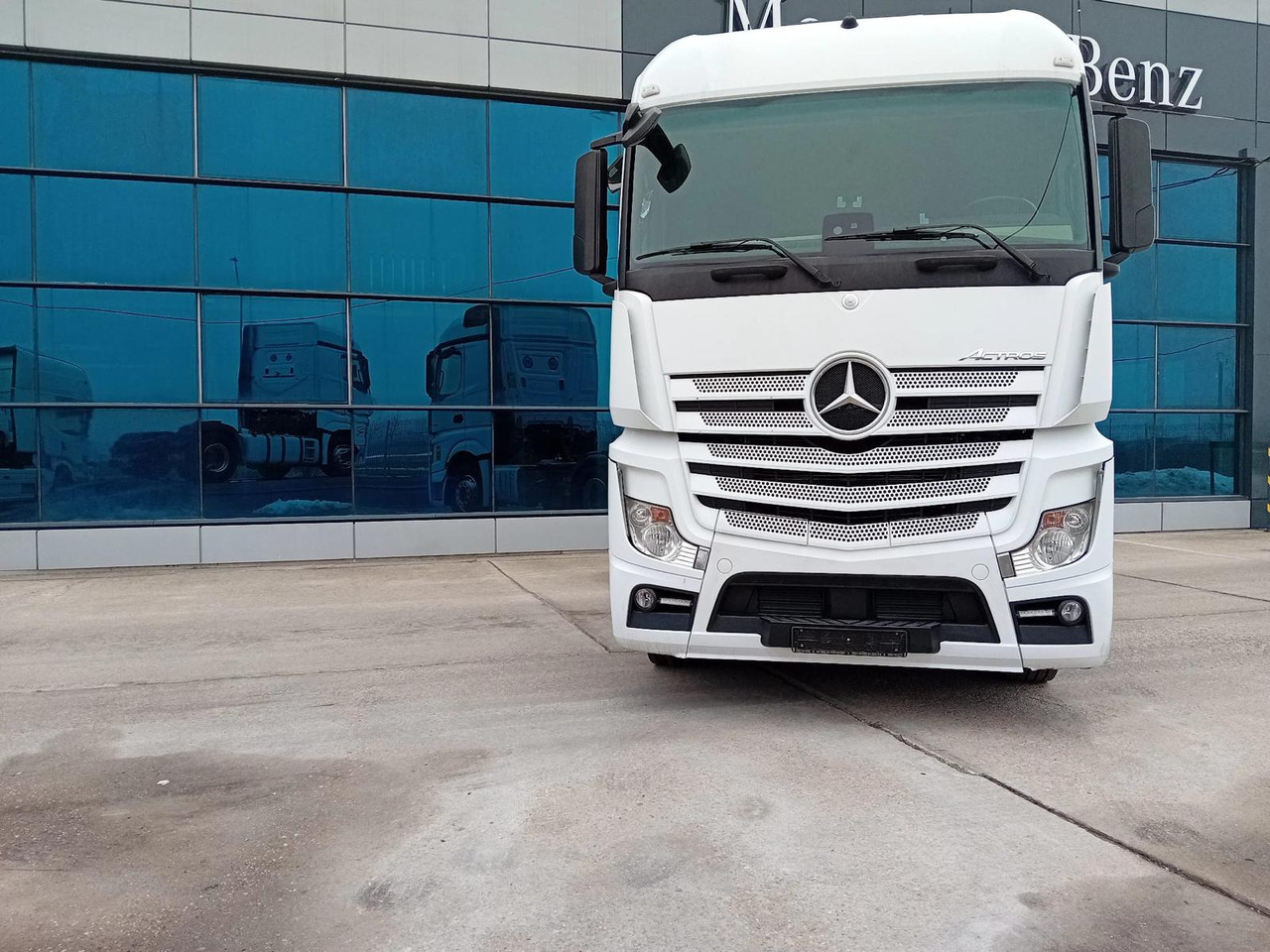 Mercedes-Benz Actros 1845 LS, Full ADR+PTO, STANDKLIMA, TOP !!! - Tracteur routier: photos 2 Mercedes-Benz Actros 1845 LS, Full ADR+PTO, STANDKLIMA, TOP !!! - Tracteur routier: photos 2