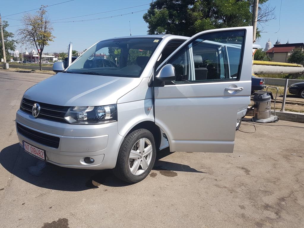 Minibus, Transport de personnes VOLKSWAGEN MULTIVAN: photos 12