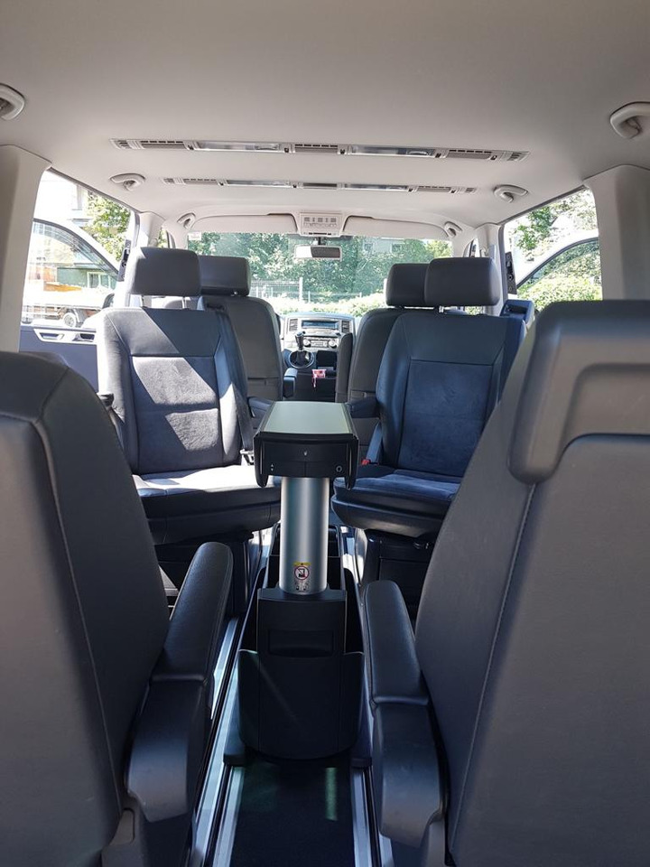 Minibus, Transport de personnes VOLKSWAGEN MULTIVAN: photos 15