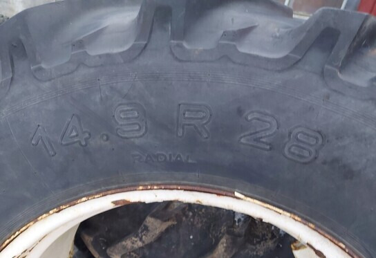 14.9R28 rengas - Valtra - Pneu pour Tracteur agricole: photos 4 14.9R28 rengas - Valtra - Pneu pour Tracteur agricole: photos 4
