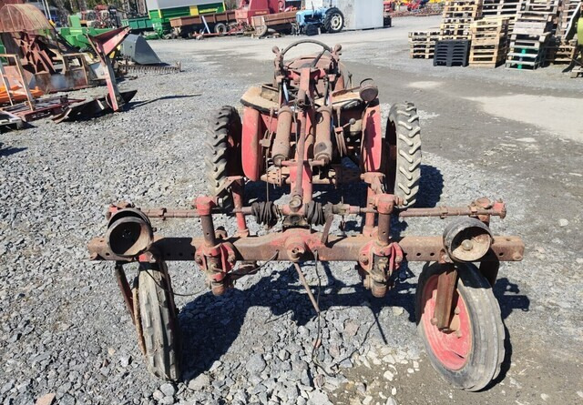 David Brown 2D TRAKTORI - HARVINAISUUS - Tracteur agricole: photos 4 David Brown 2D TRAKTORI - HARVINAISUUS - Tracteur agricole: photos 4