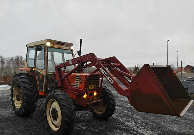 Fiat 780DT etukuormaajalla - Tracteur agricole: photos 5 Fiat 780DT etukuormaajalla - Tracteur agricole: photos 5