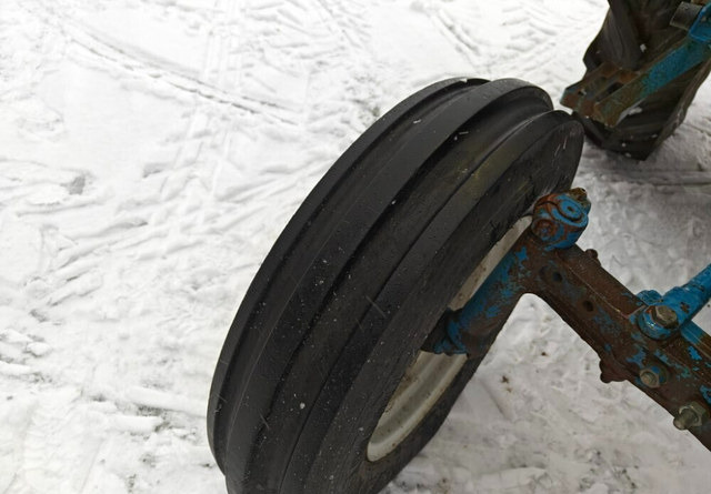 Tracteur agricole Ford 4110 traktori - Katso video!: photos 13