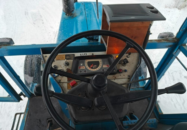 Tracteur agricole Ford 4110 traktori - Katso video!: photos 18