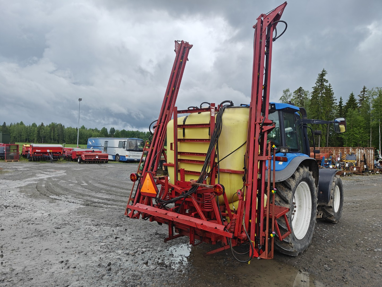 HARDI Hardi Master 1200L - 15-18m - Katsastettu - Kasvinsuojeluruisku - Pulvérisateur: photos 3 HARDI Hardi Master 1200L - 15-18m - Katsastettu - Kasvinsuojeluruisku - Pulvérisateur: photos 3