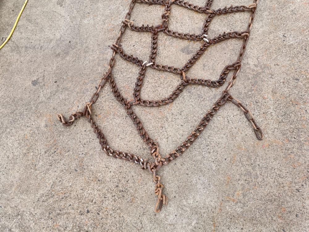 Piikkiketjut 13.6x24 korjattavaksi - Machine agricole: photos 4 Piikkiketjut 13.6x24 korjattavaksi - Machine agricole: photos 4