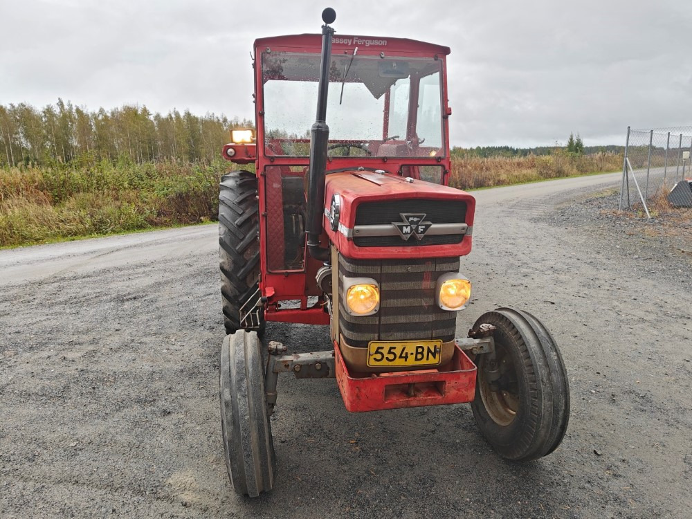 Massey Ferguson 165S Lisähydrauliikalla, katso video! - Tracteur agricole: photos 5 Massey Ferguson 165S Lisähydrauliikalla, katso video! - Tracteur agricole: photos 5