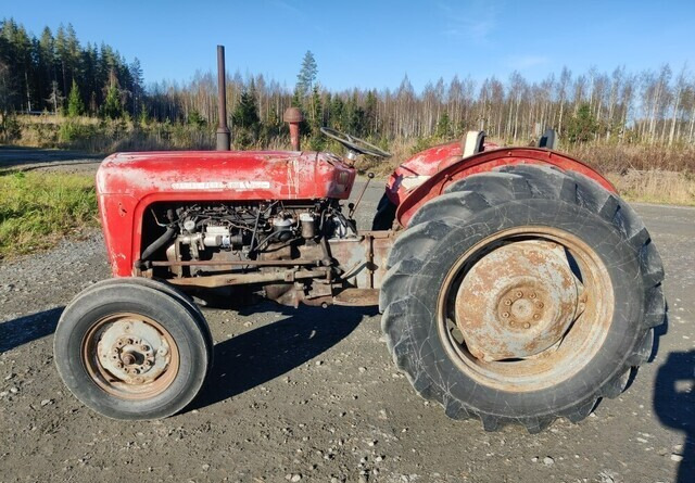 Massey Ferguson 35 - rekisterissä - KATSO VIDEO - Tracteur agricole: photos 2 Massey Ferguson 35 - rekisterissä - KATSO VIDEO - Tracteur agricole: photos 2