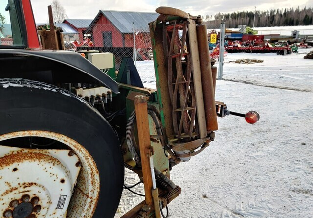 Ransomes kelaleikkuri 465cm hydraulinen - VIDEO en crédit-bail Ransomes kelaleikkuri 465cm hydraulinen - VIDEO: photos 8 Ransomes kelaleikkuri 465cm hydraulinen - VIDEO en crédit-bail Ransomes kelaleikkuri 465cm hydraulinen - VIDEO: photos 8