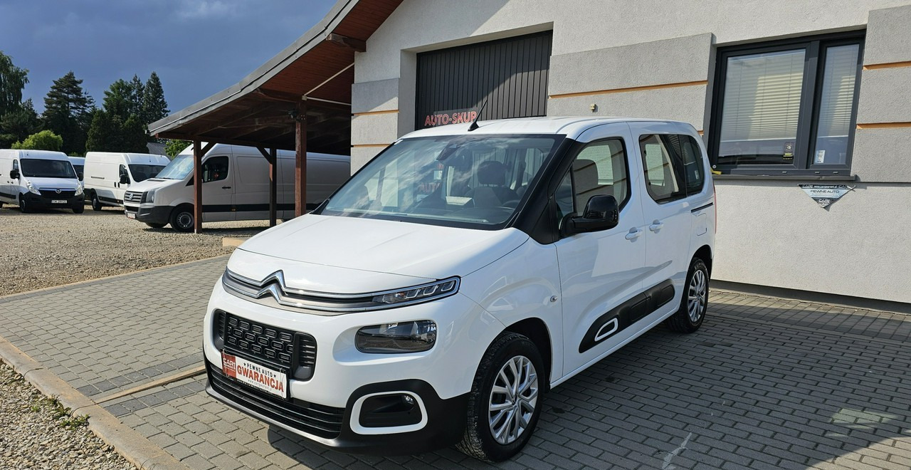 Citroen Berlingo II 5 -osobowy*klma * - Voiture: photos 3 Citroen Berlingo II 5 -osobowy*klma * - Voiture: photos 3