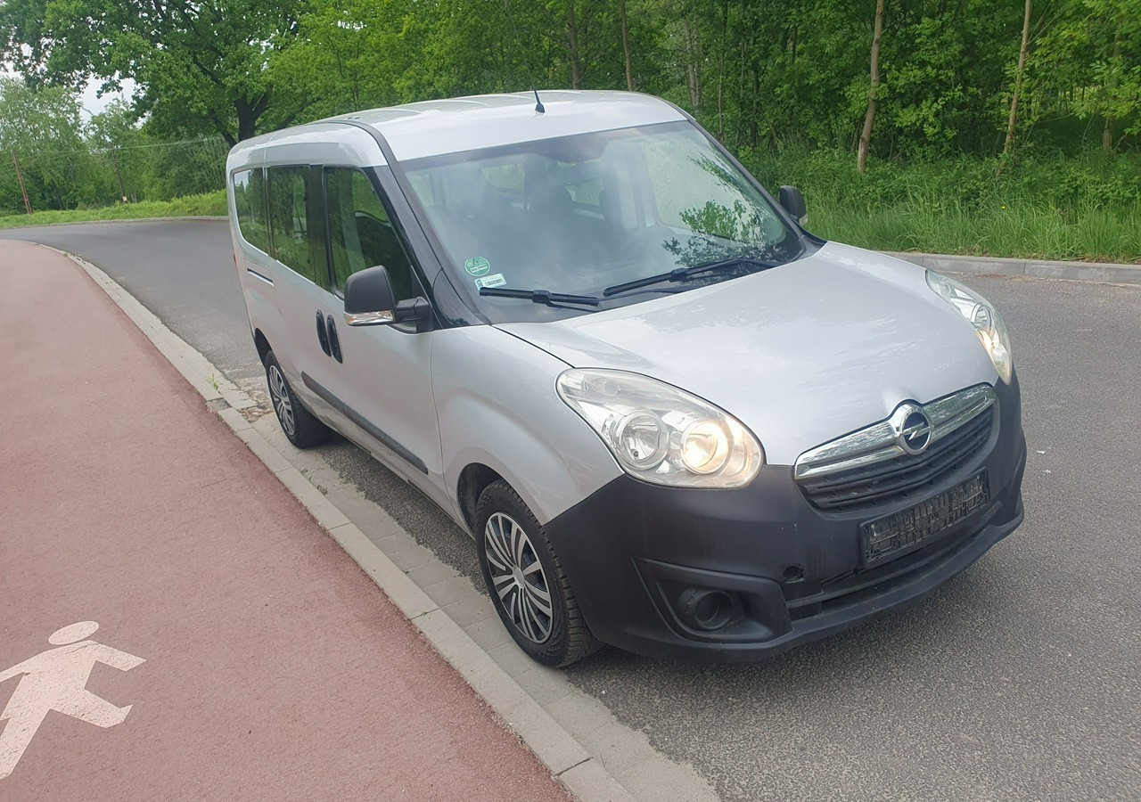 Fiat Doblo long*combo *doblo* krajówka *fv vat 23%* - Voiture: photos 3 Fiat Doblo long*combo *doblo* krajówka *fv vat 23%* - Voiture: photos 3