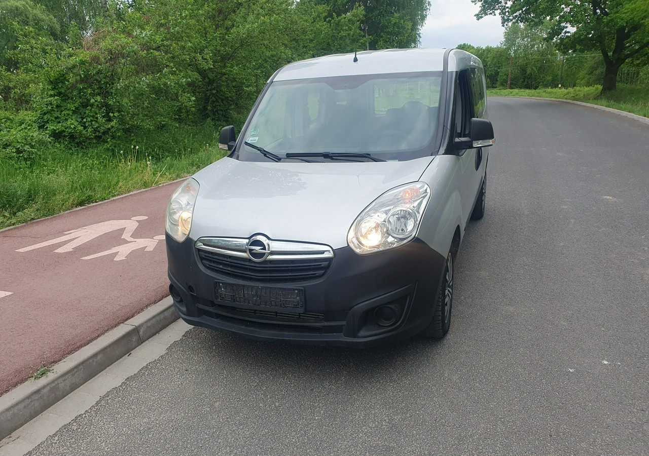 Fiat Doblo long*combo *doblo* krajówka *fv vat 23%* - Utilitaire double cabine: photos 2 Fiat Doblo long*combo *doblo* krajówka *fv vat 23%* - Utilitaire double cabine: photos 2
