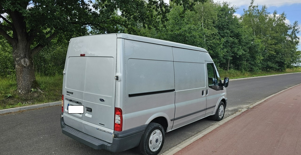 Ford Transit krajowy*klima*tempomat - Fourgon utilitaire: photos 5 Ford Transit krajowy*klima*tempomat - Fourgon utilitaire: photos 5