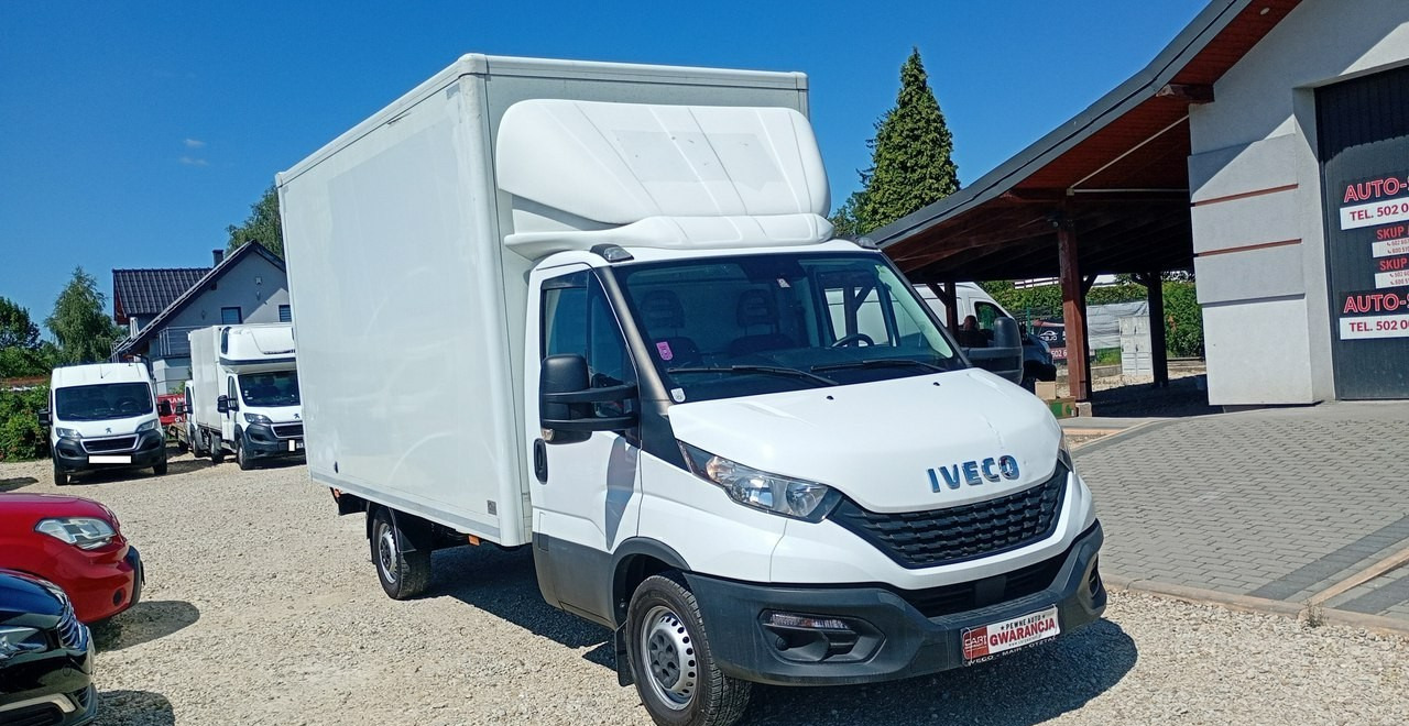 Iveco 35 Daily 35S14 klima * 3 osobowy * - Fourgon grand volume: photos 5 Iveco 35 Daily 35S14 klima * 3 osobowy * - Fourgon grand volume: photos 5