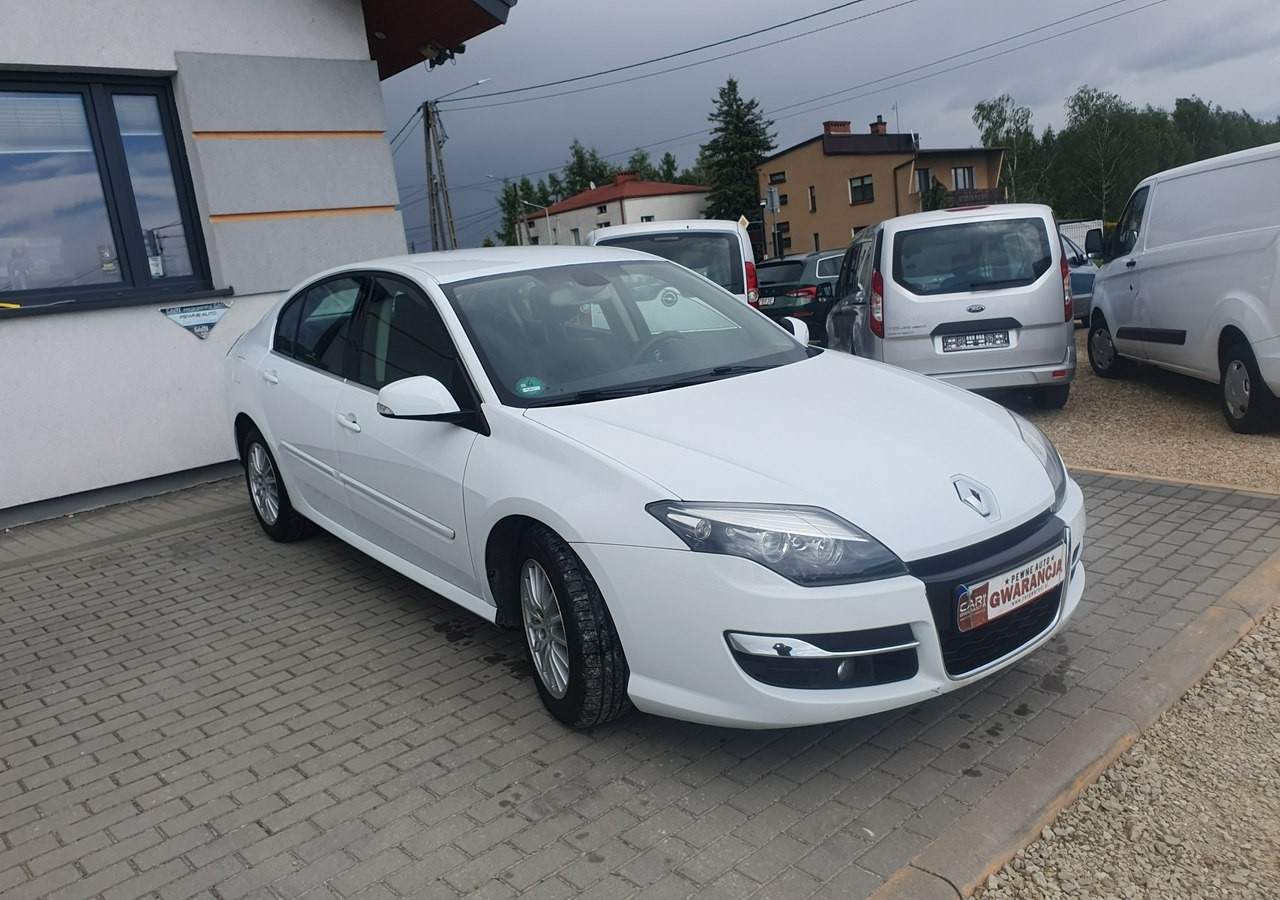Renault Laguna III niski przebieg * zadbana *ładny stan* - Voiture à hayon: photos 3 Renault Laguna III niski przebieg * zadbana *ładny stan* - Voiture à hayon: photos 3
