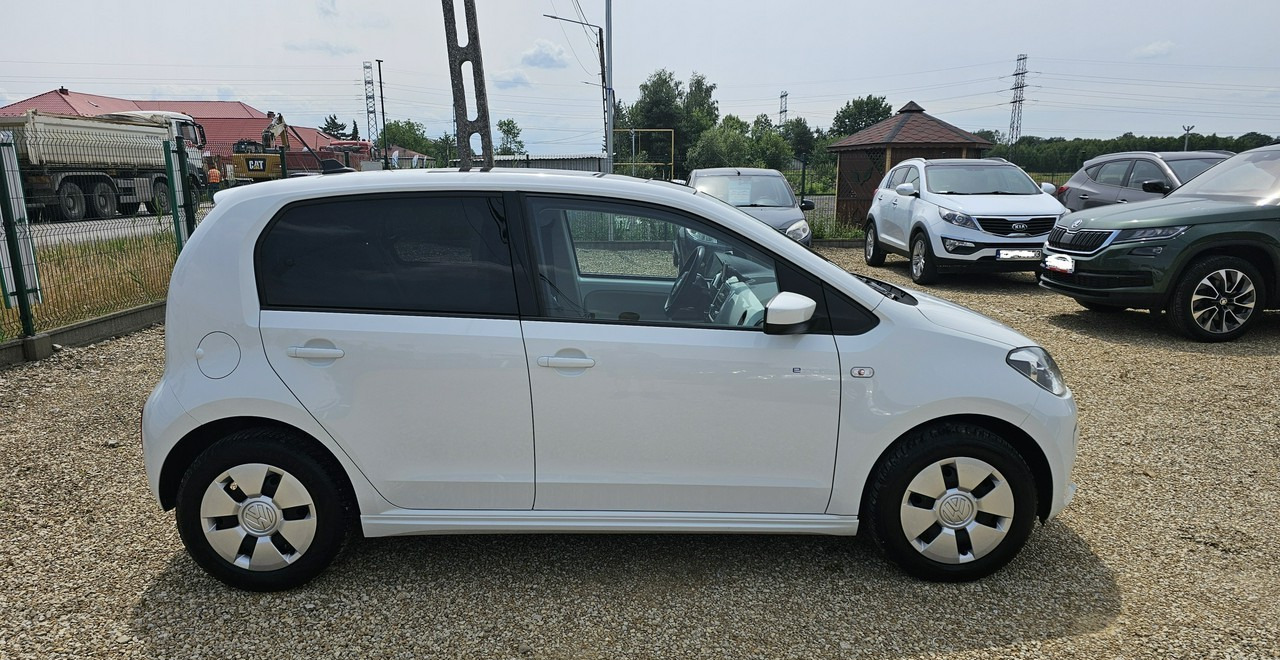 Volkswagen up! e-up * bardzo ładny i oszczędny - Voiture: photos 3 Volkswagen up! e-up * bardzo ładny i oszczędny - Voiture: photos 3