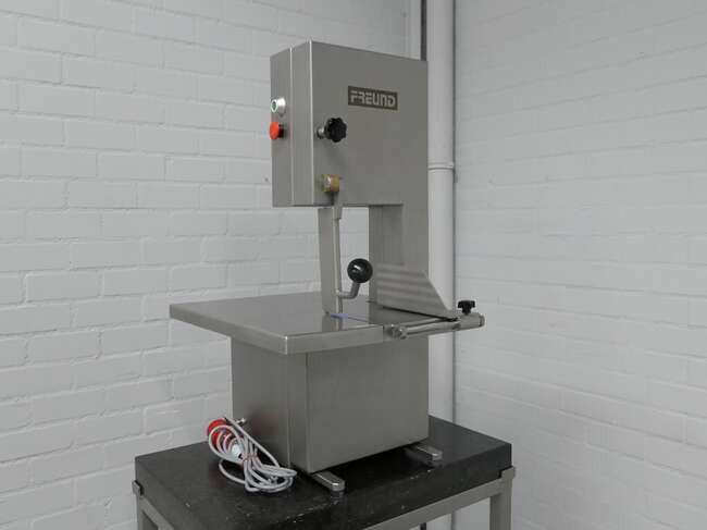 Freund / Ifooma bandsaw TBS19KT - Machine agroalimentaire: photos 1 Freund / Ifooma bandsaw TBS19KT - Machine agroalimentaire: photos 1