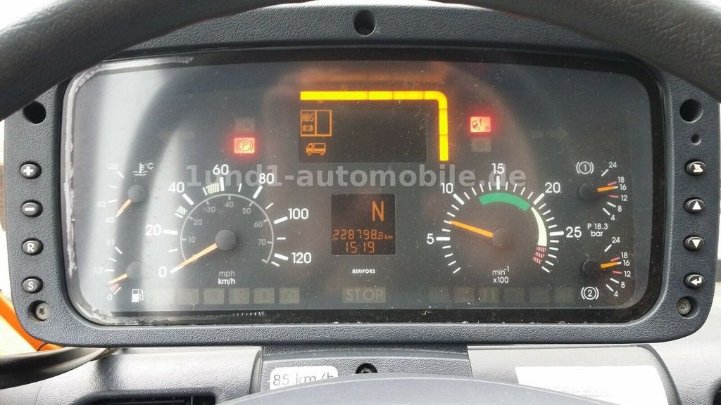 Véhicule de voirie/ Spécial Mercedes-Benz Unimog U 500 Kipper Kommunalhydraulik U 300 400 U 500 Kipper Kommunalhydraulik U 300 400: photos 14