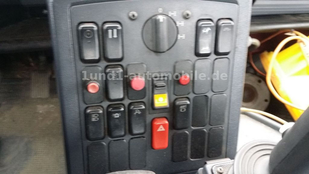 Véhicule de voirie/ Spécial Unimog U 300 Kipper Zugmaschine Kommunalhydraulik U 500 400 U 300 Kipper Zugmaschine Kommunalhydraulik U 500 400: photos 13